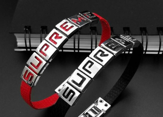 DIY spersonalizowane pu skórzane bransoletki nadgarstek A - Z Slide Letters Charm